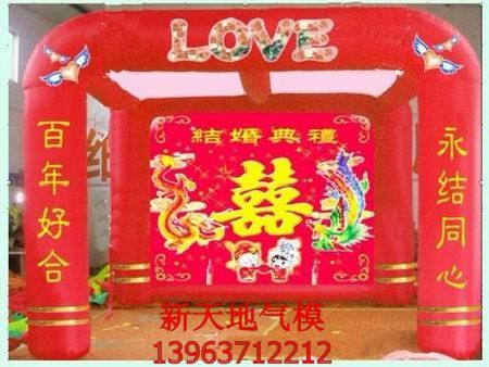 点击查看详细信息　标题：典礼棚（大红4.5X4.5米和6米（新品） 阅读次数：6523